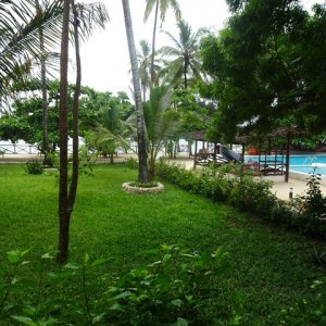 Manolo Beach Resort